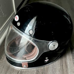 Bell Motorcycle helmet - good used condition / Size X-Large